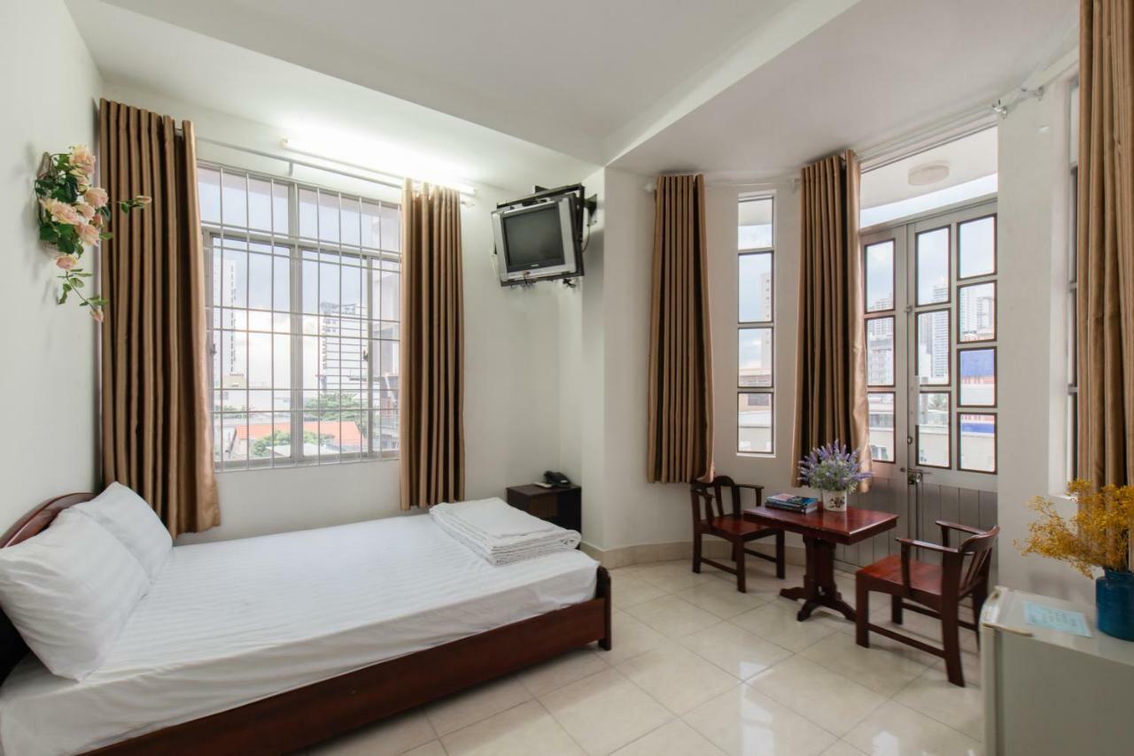 Vinlegend Hotel Nha Trang Esterno foto