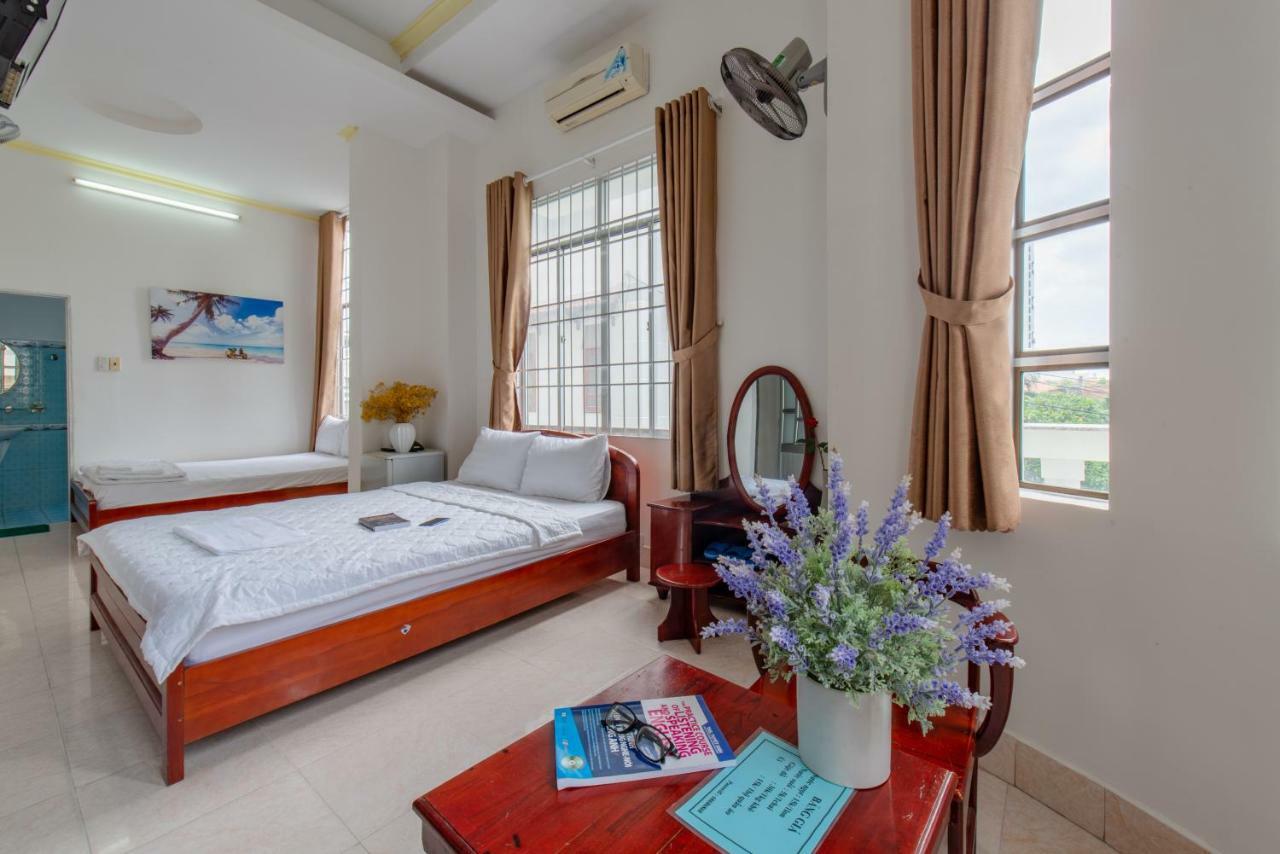 Vinlegend Hotel Nha Trang Esterno foto